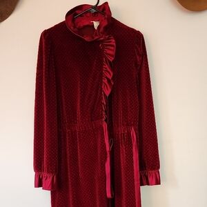 Elegant Vintage Red Velour Ladies House Coat/ Dress/ Robe